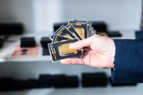 Zlato, které vydělává. Na trh vstupuje Zápůjčka, nový investiční produkt nabízející zhodnocení 6% za rok