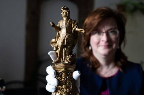 Medaile, motorky i život nejstarších zemědělců. České muzeum stříbra v Kutné Hoře chystá řadu výstav, připomene i architekta Santiniho   